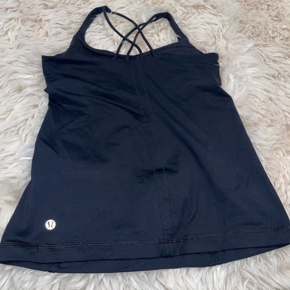 Lululemon tank top - Picture 2 of 4